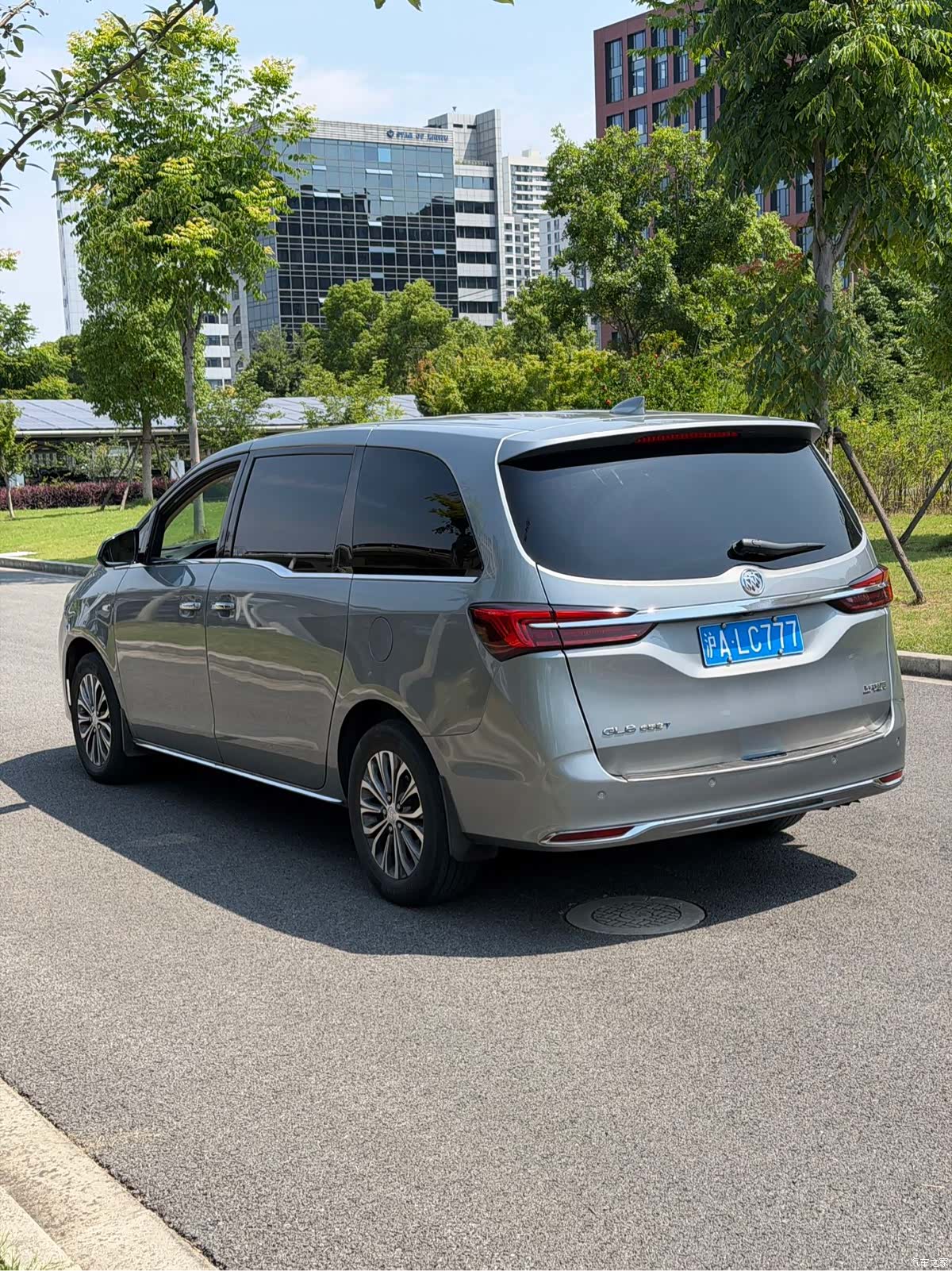 Buick GL8, 2023 6