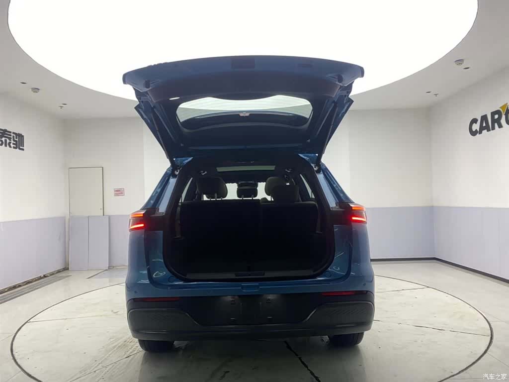 Chery Tiggo 8 Plus, 2025 23