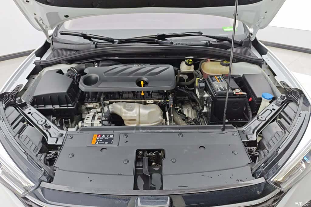 Roewe i5, 2022 10