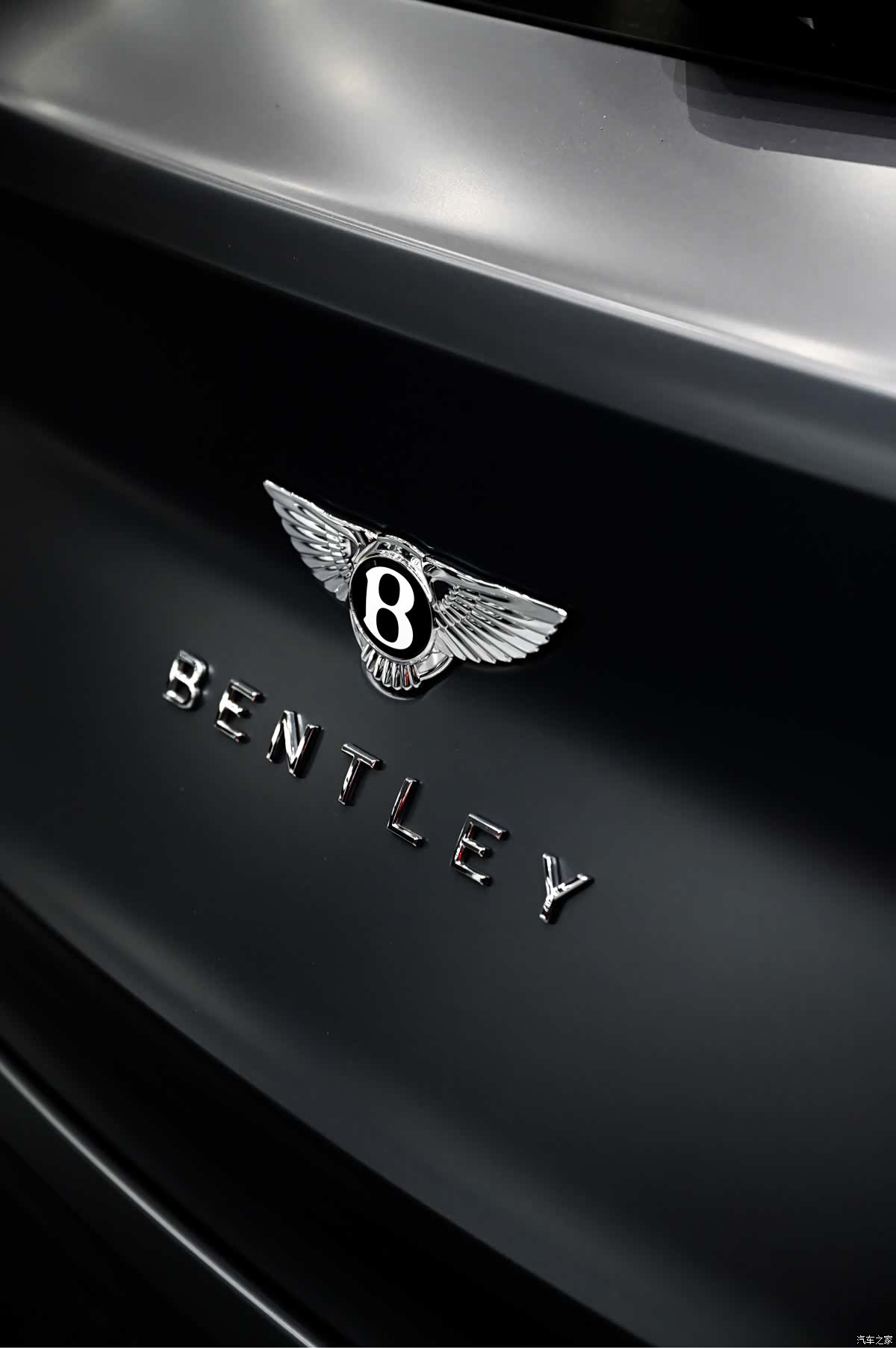 Bentley Bentayga, 2021 20