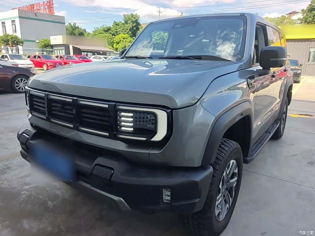 BAIC BJ40, 2025 3