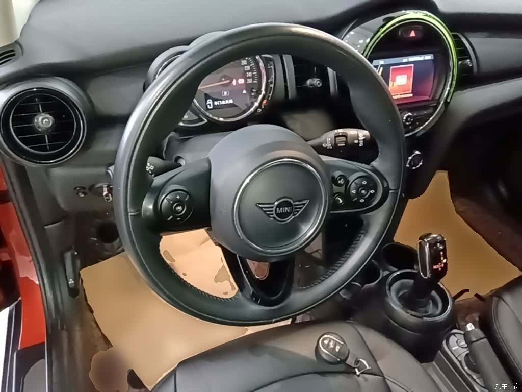Mini ONE, 2019 11