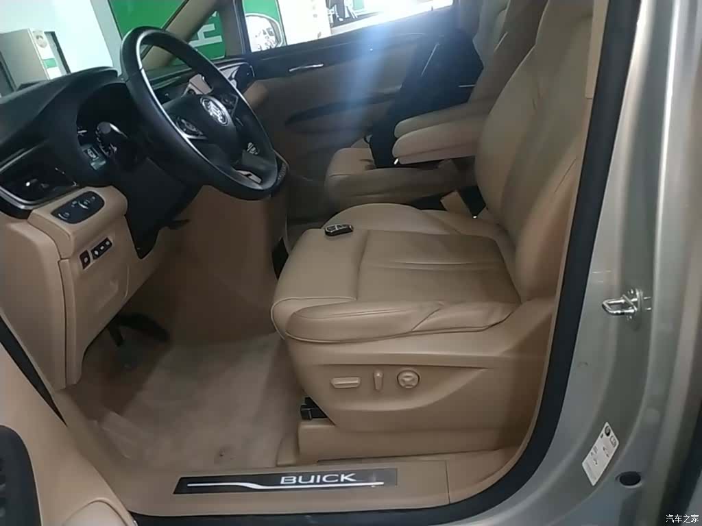 Buick GL8, 2019 15