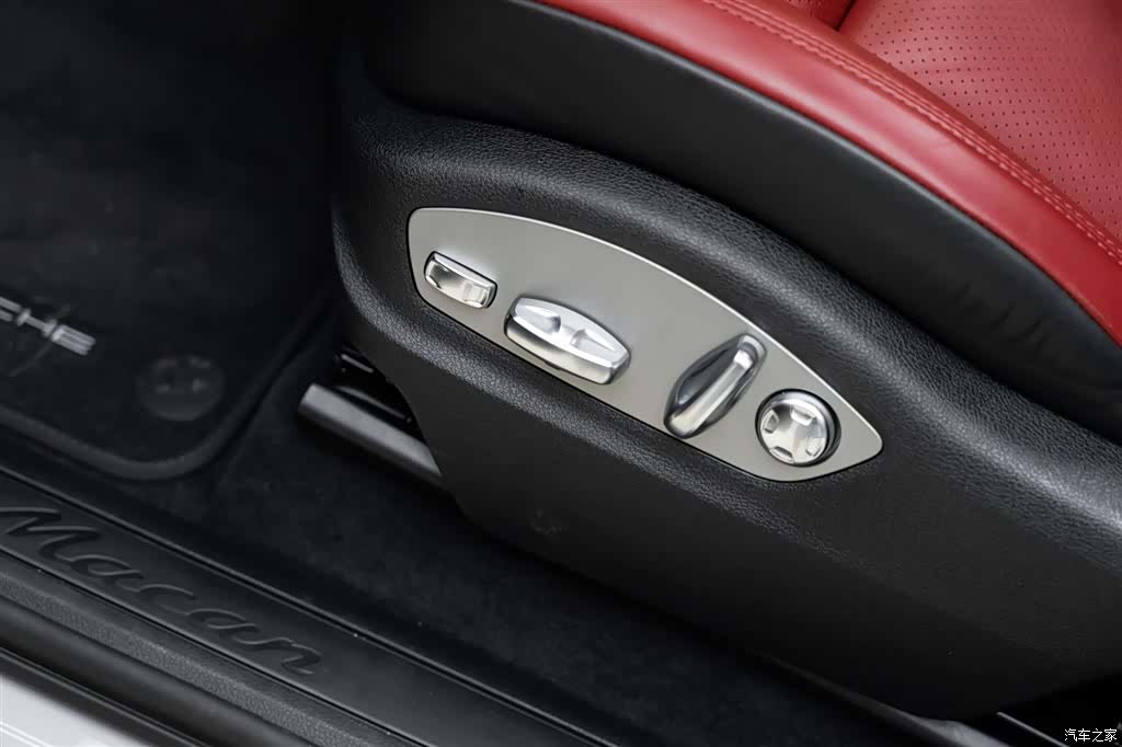 Porsche Macan, 2024 16