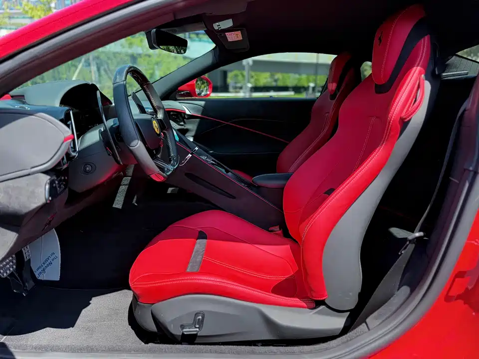 Ferrari Roma