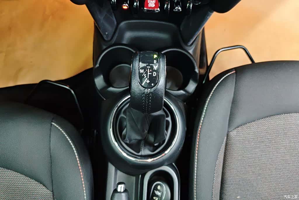 Mini ONE, 2017 16