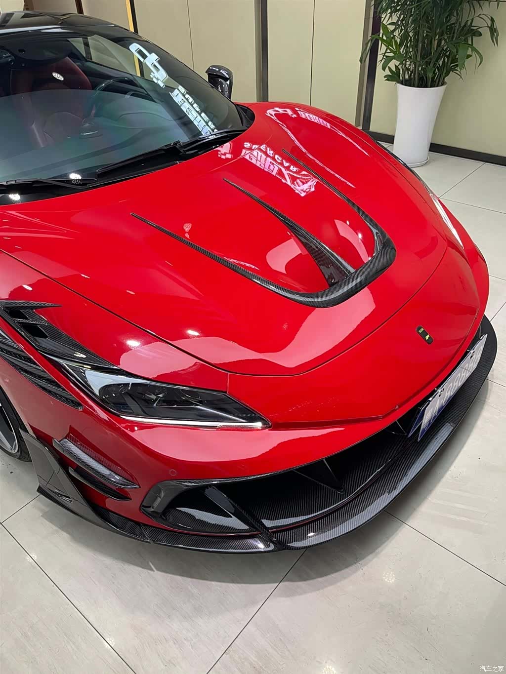 Ferrari F8, 2021 8