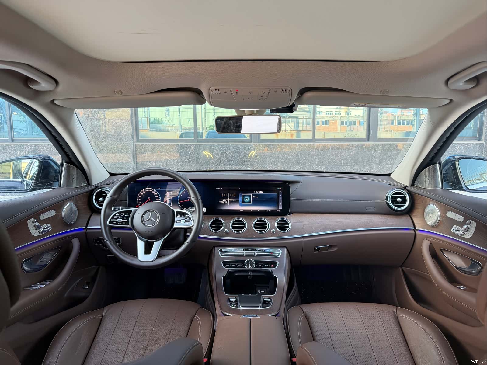Mercedes-Benz E-Class, 2019 10