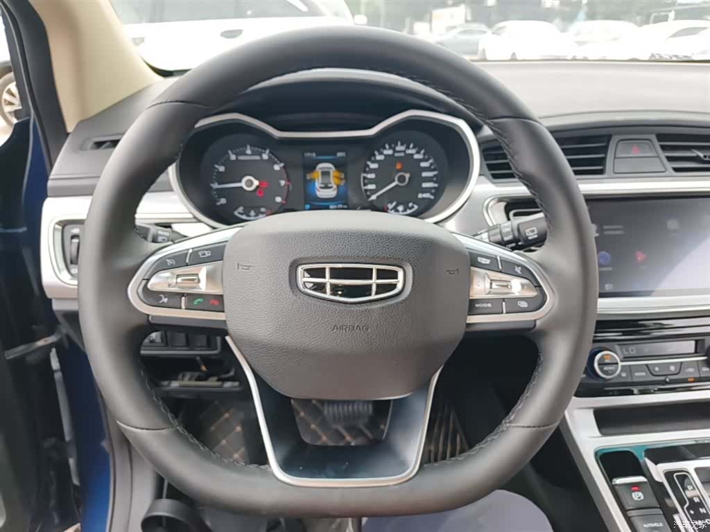 Geely Emgrand, 2020 11