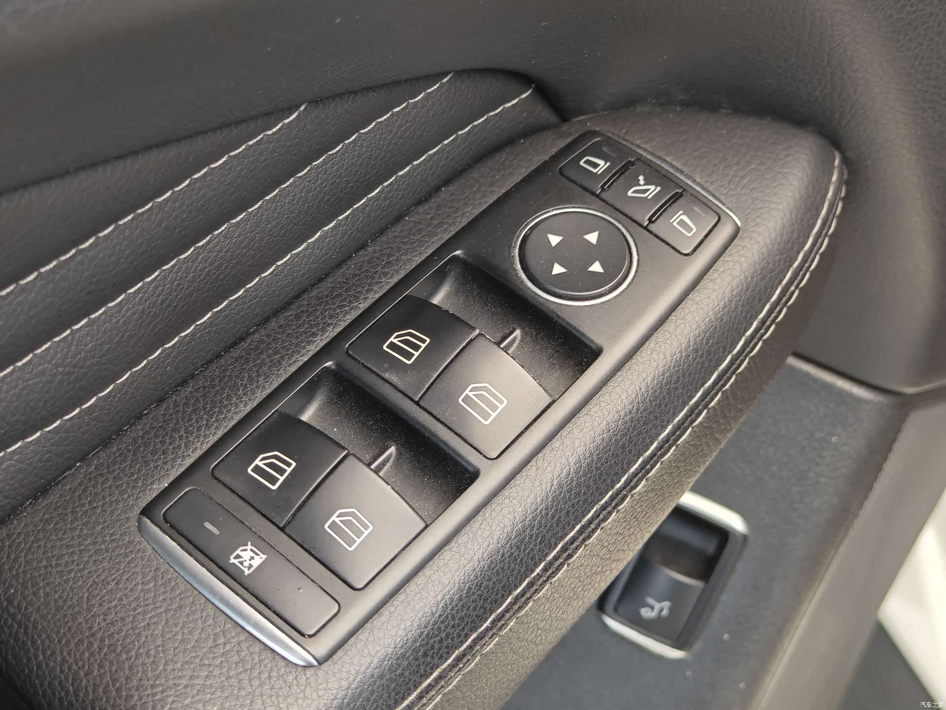 Mercedes-Benz GLE, 2016 10