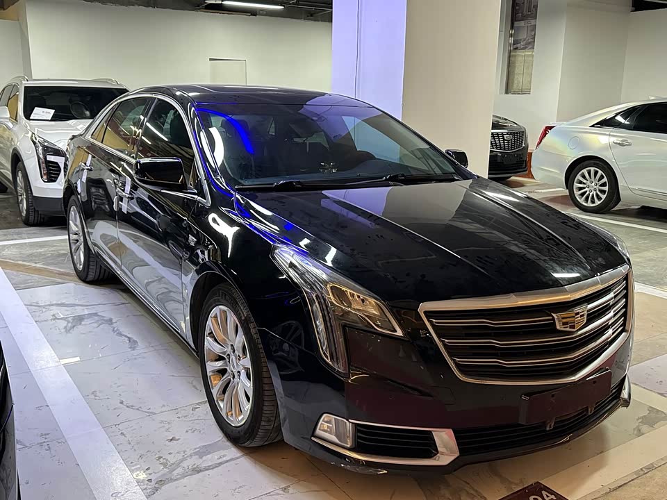 Cadillac XTS