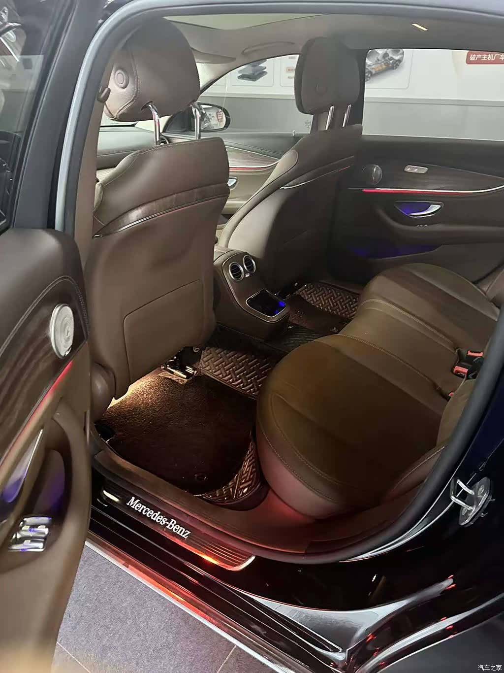 Mercedes-Benz E-Class, 2022 6
