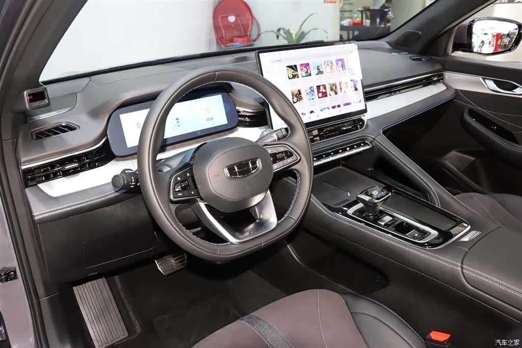 Geely Preface, 2025 9