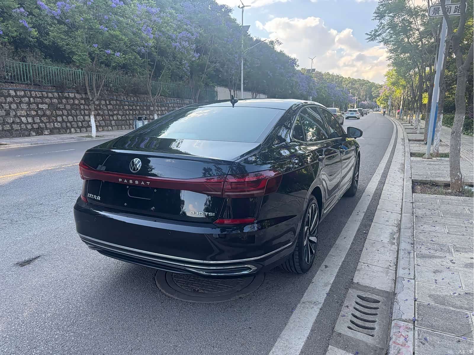 Volkswagen Passat, 2022 10