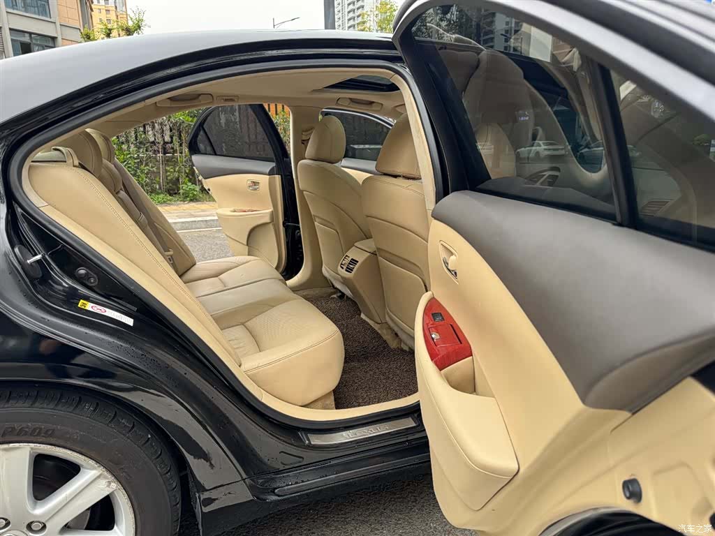 Lexus ES, 2009 12