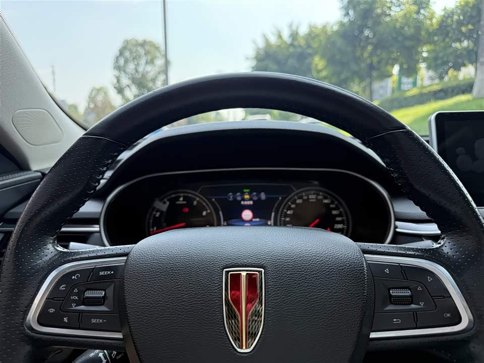 Hongqi H5 Hongqi H5