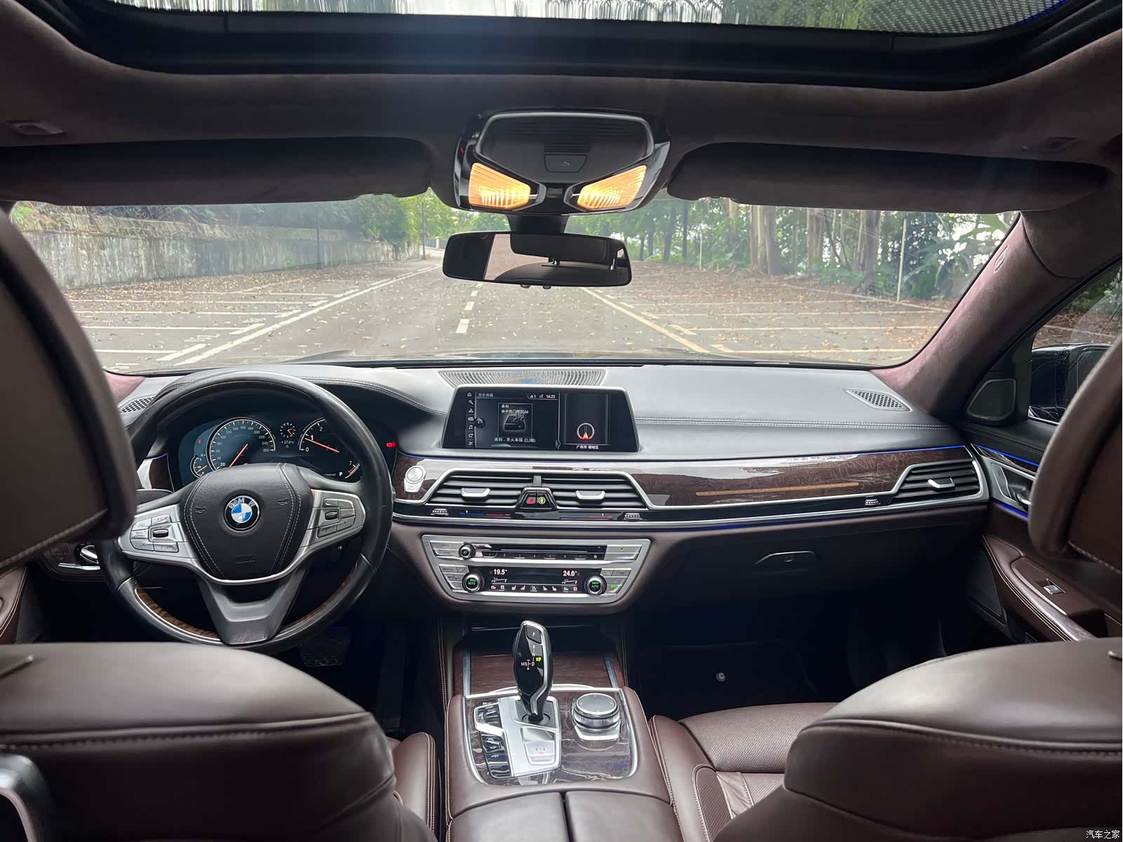 BMW 7 Series, 2016 10