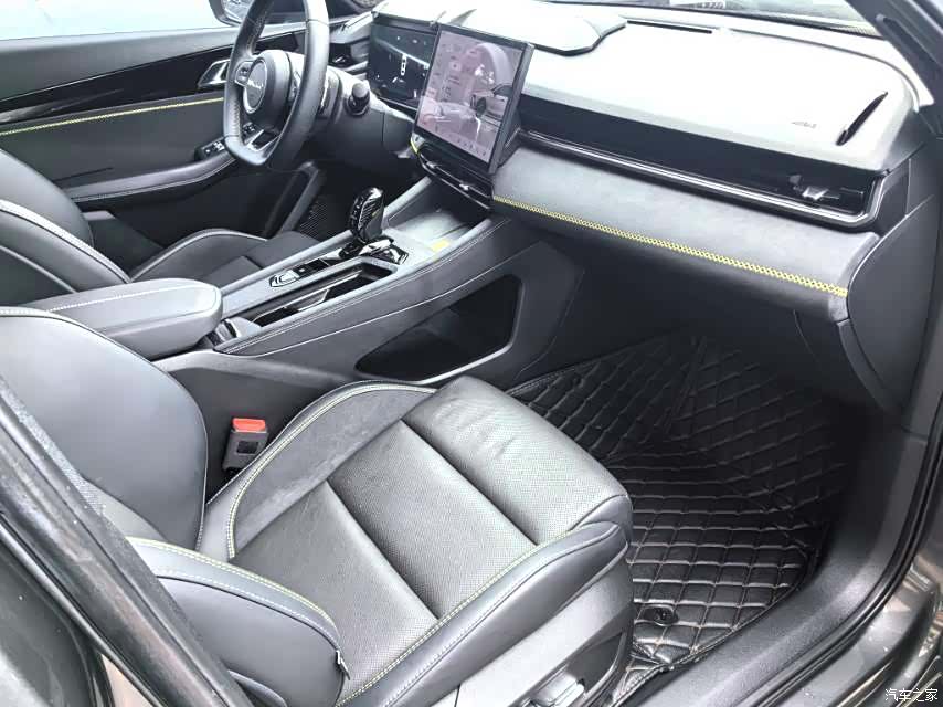 Lynk & Co 02, 2023 все фото