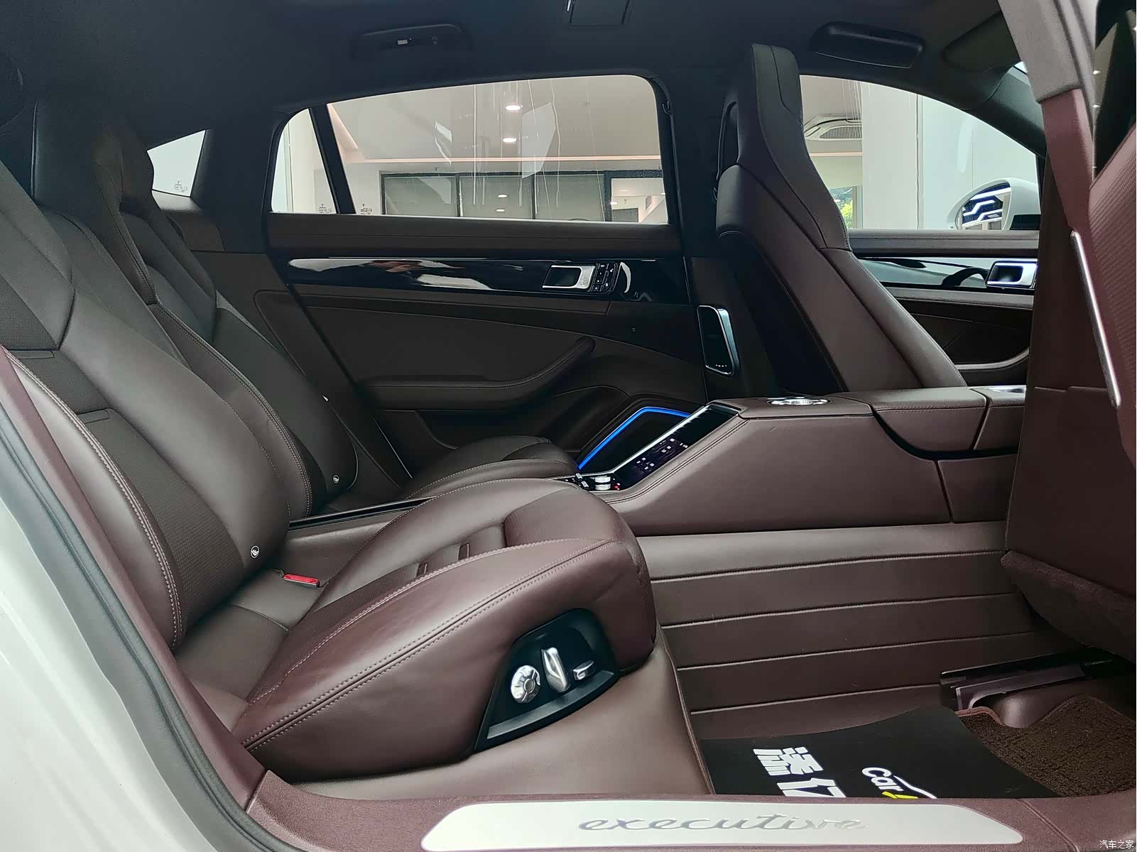 Porsche Panamera, 2018 13