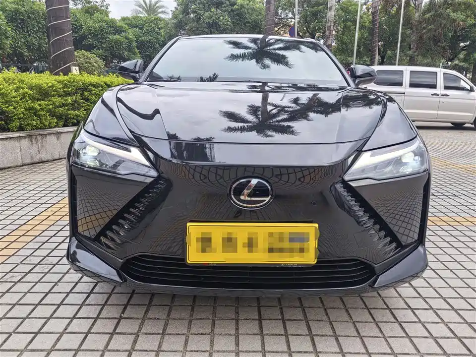 Lexus RZ Lexus RZ