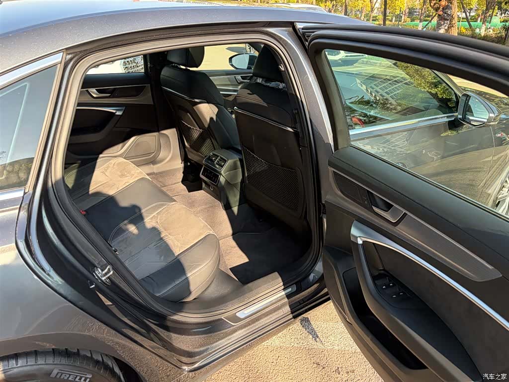 Audi A6L, 2019 22