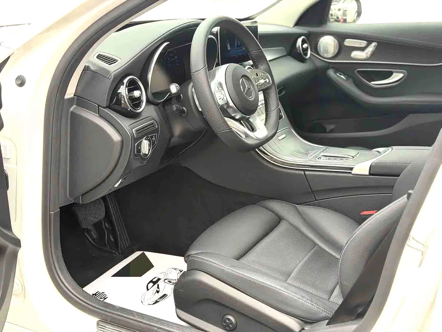 Mercedes-Benz C-Class, 2021 3