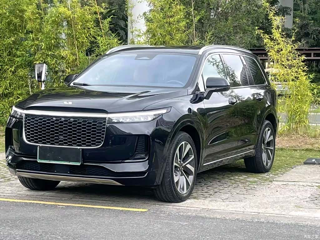 Li Auto ONE, 2022 2