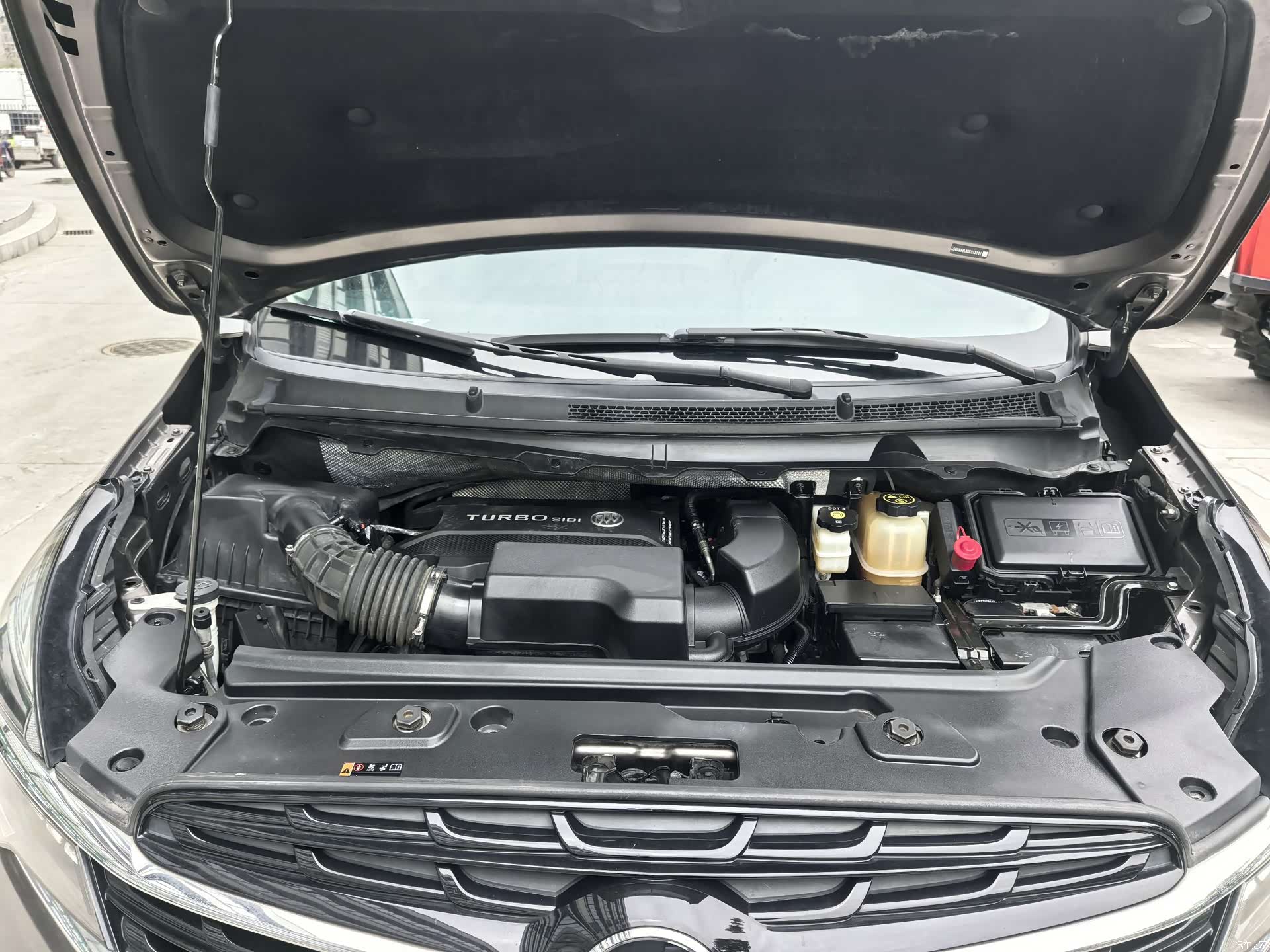 Buick GL8, 2020 26