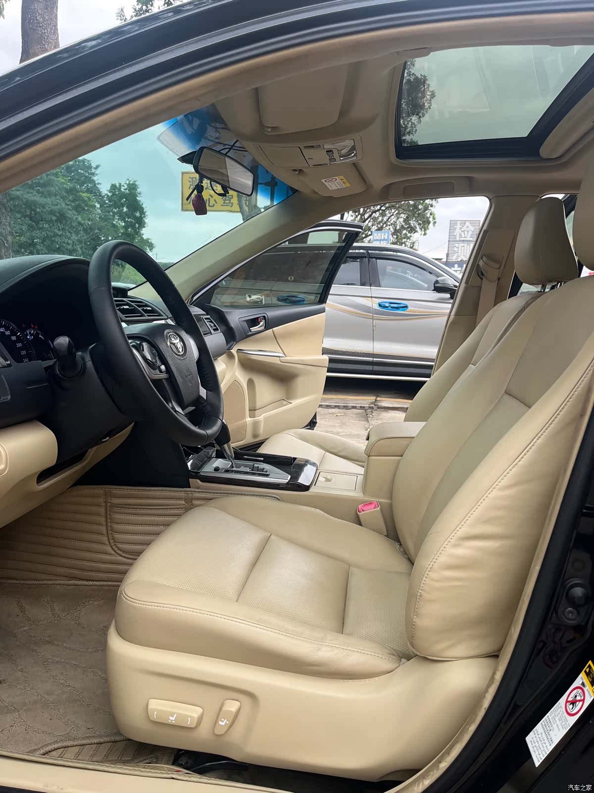 Toyota Camry, 2016 10