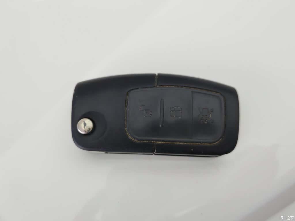 Ford Focus, 2014 19