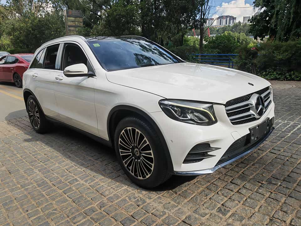Mercedes-Benz GLC Mercedes-Benz GLC