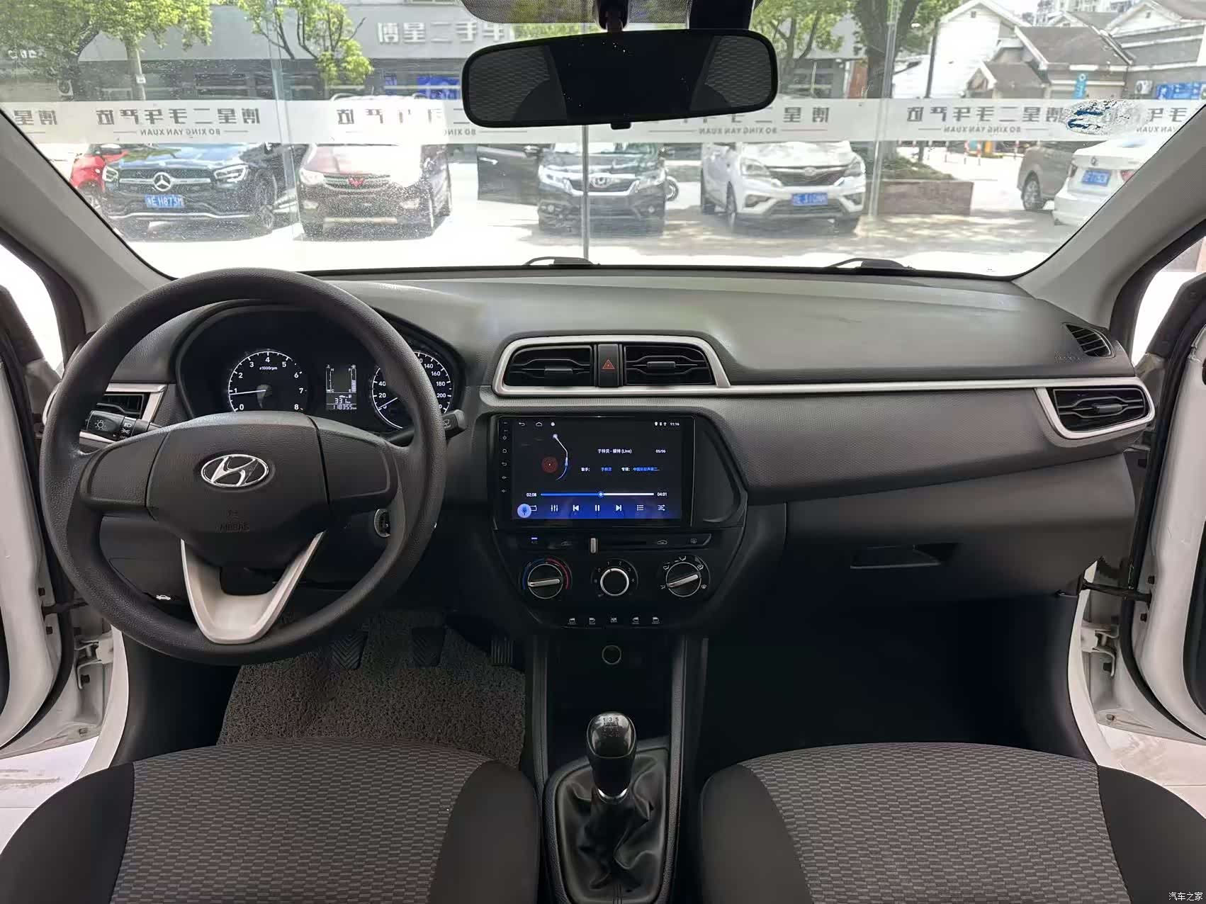 Hyundai V, 2018 все фото