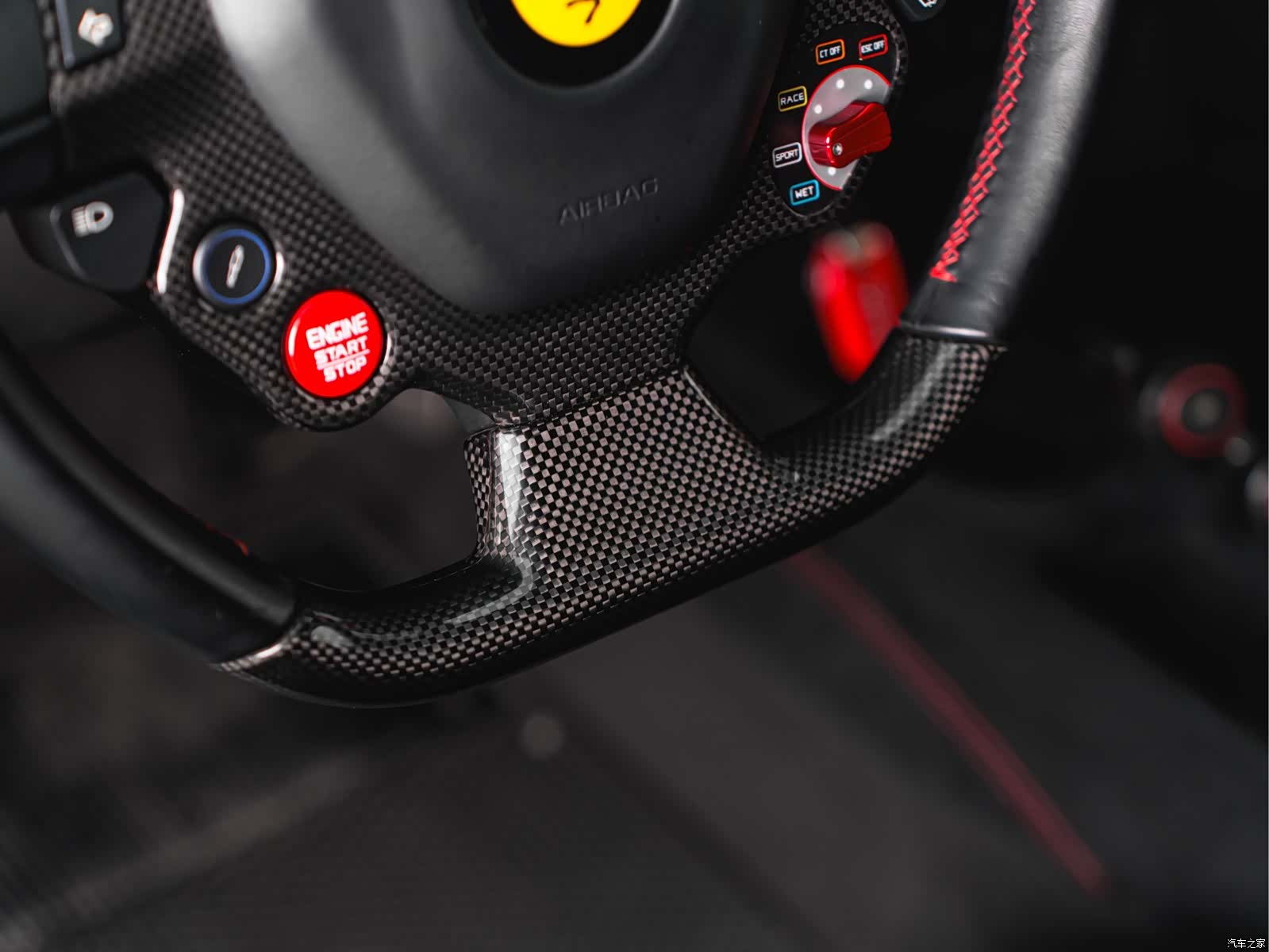 Ferrari 488, 2020 19