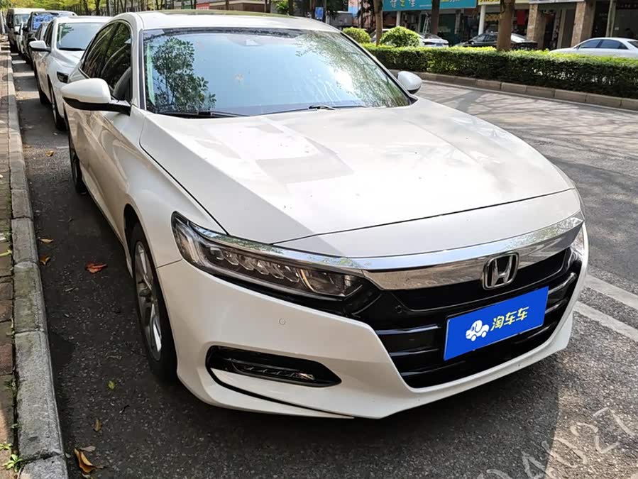 Honda Accord 2021, фото 2