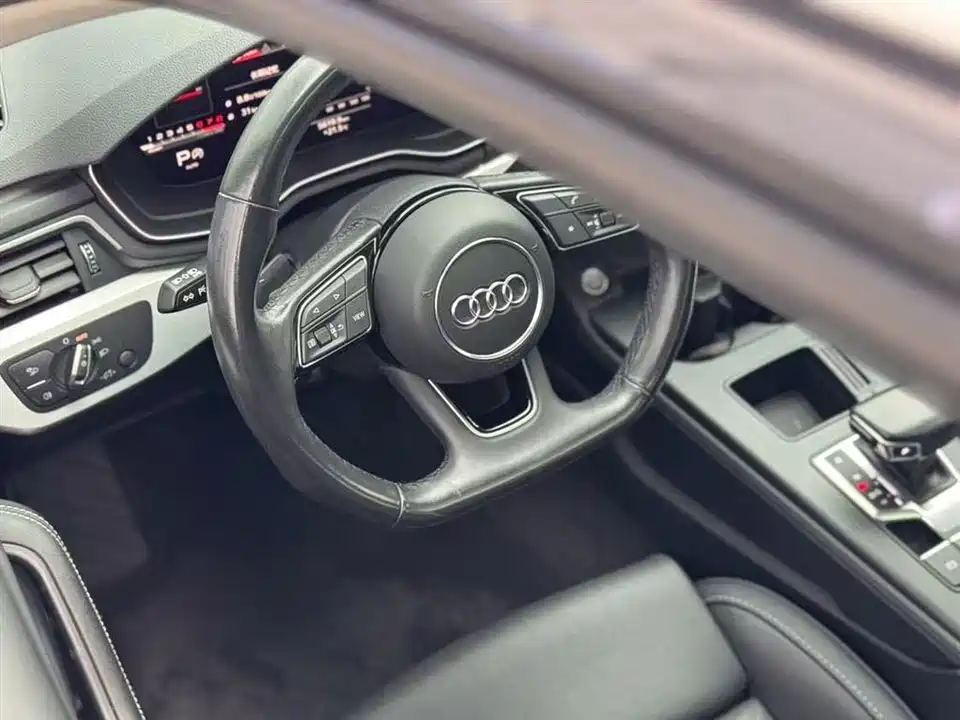 Audi A4L