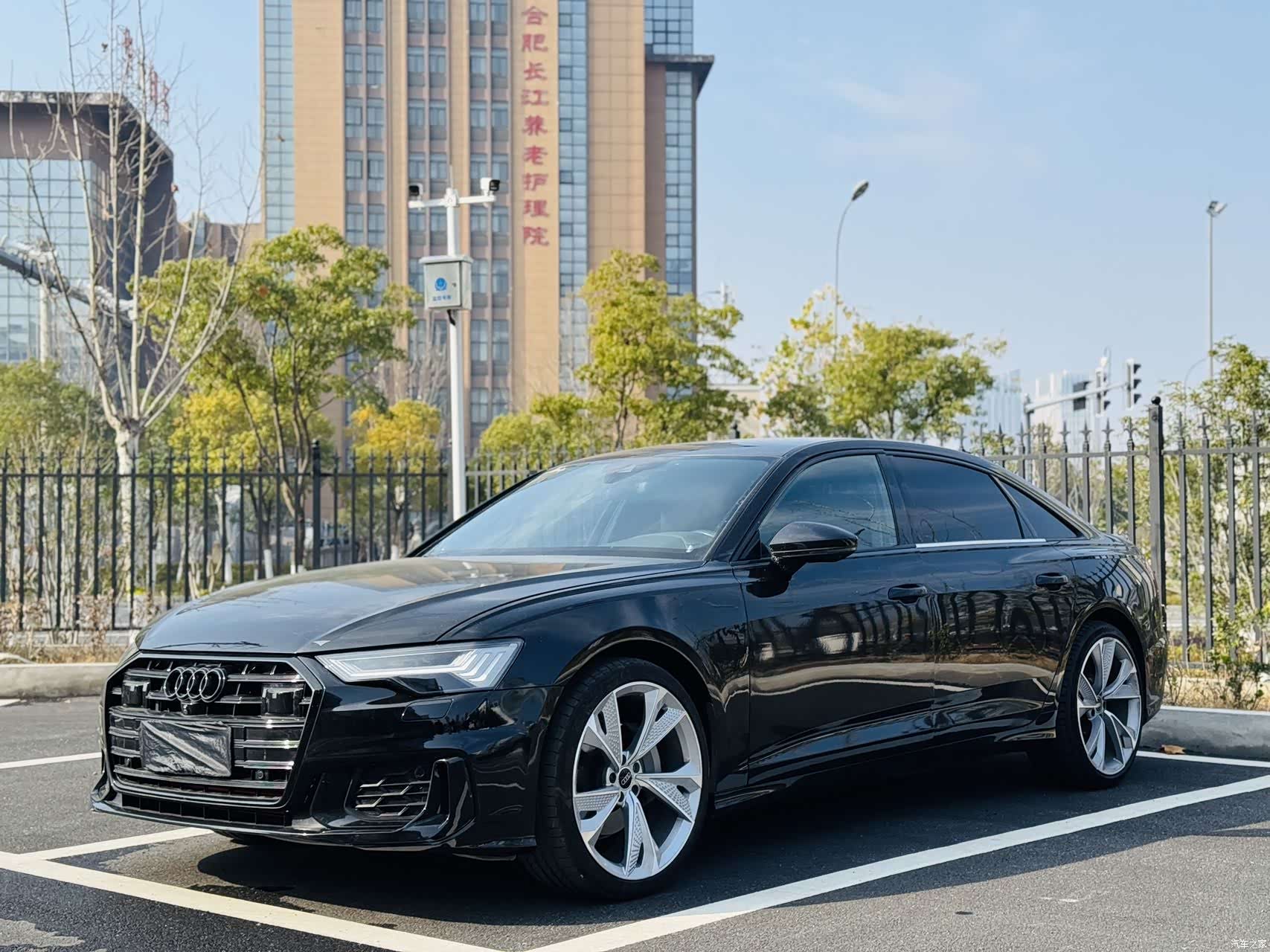 Audi A6L, 2023 1