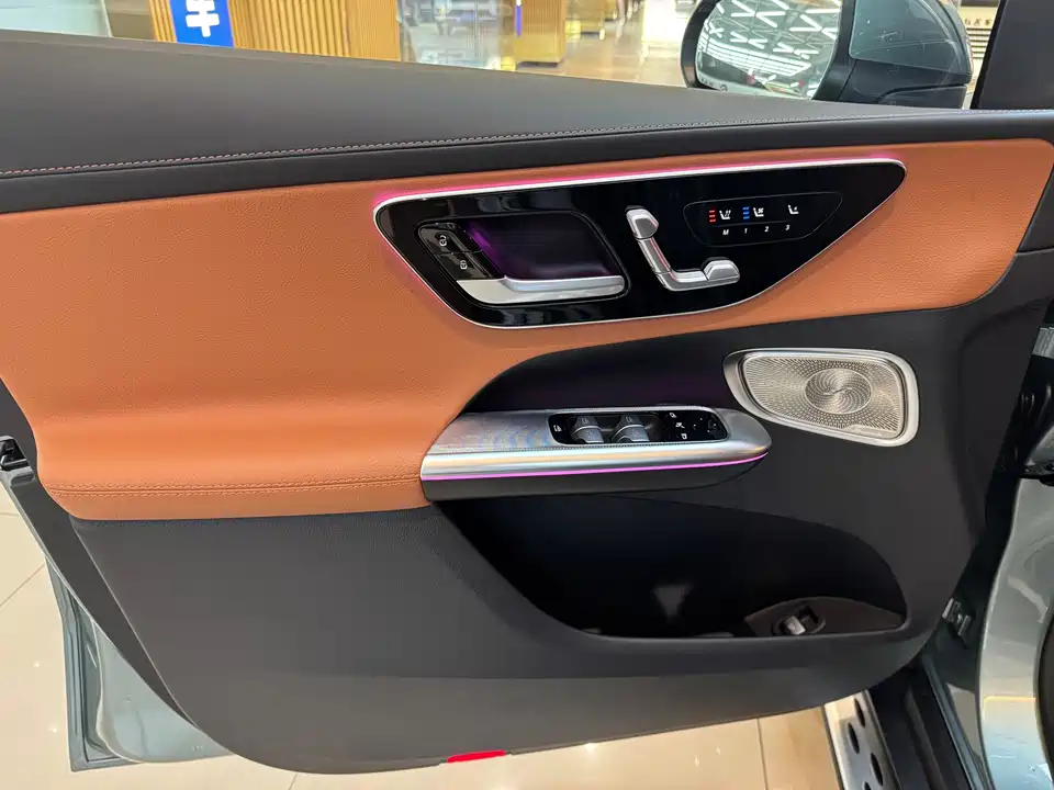 Mercedes-Benz GLC Mercedes-Benz GLC
