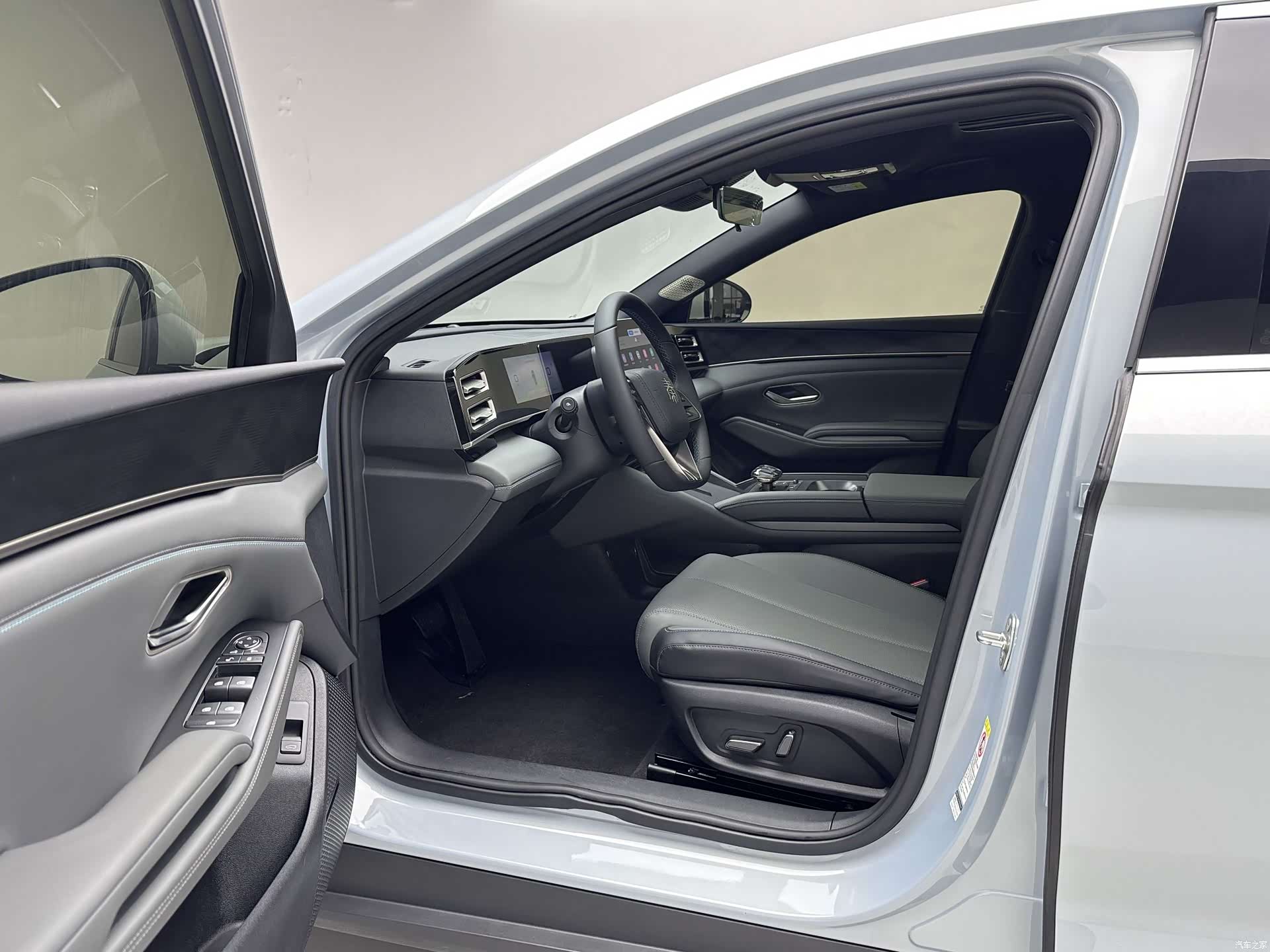 BYD Qin, 2025 11