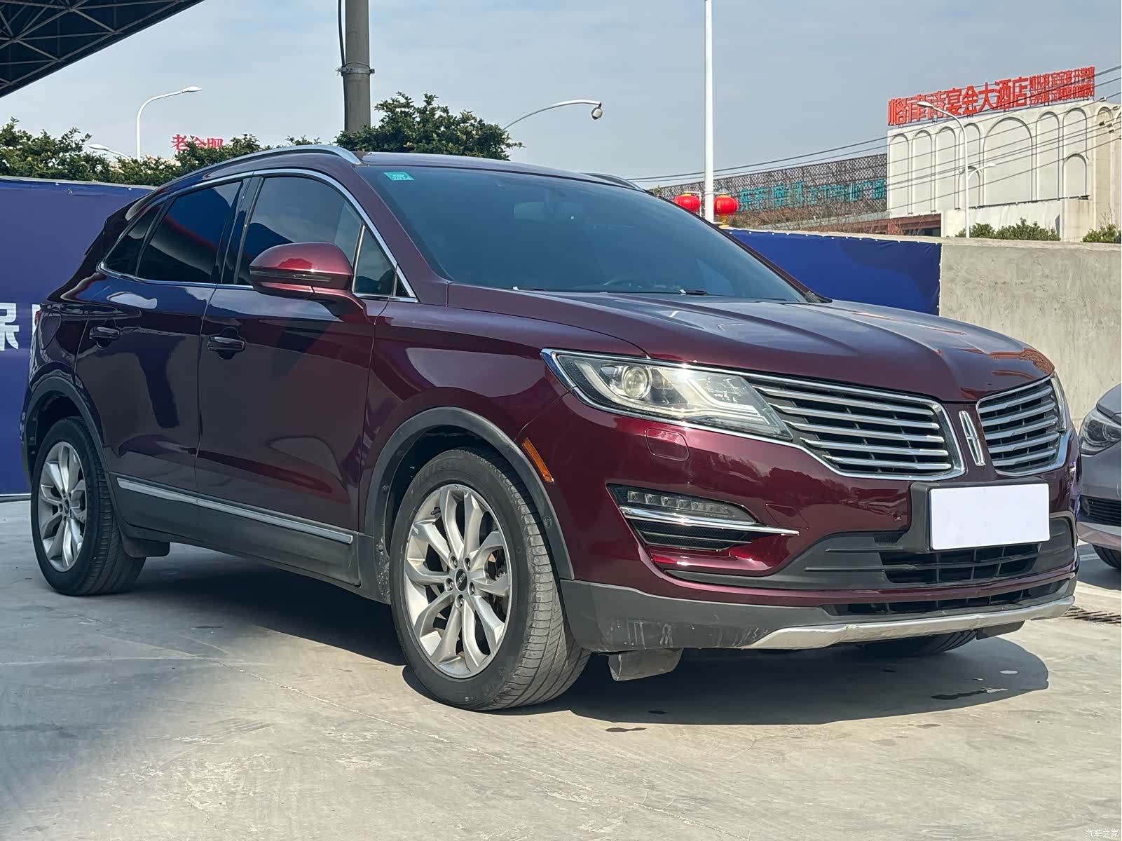 Lincoln MKC, 2016 3