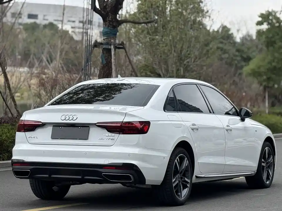 Audi A4L