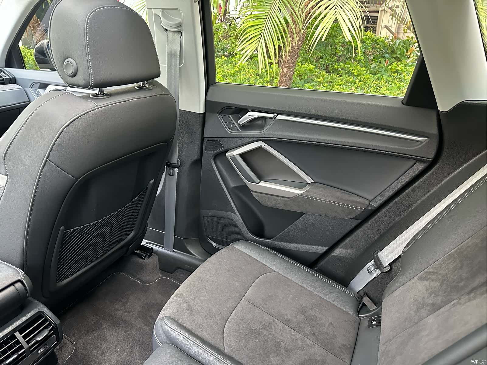 Audi Q3, 2021 10