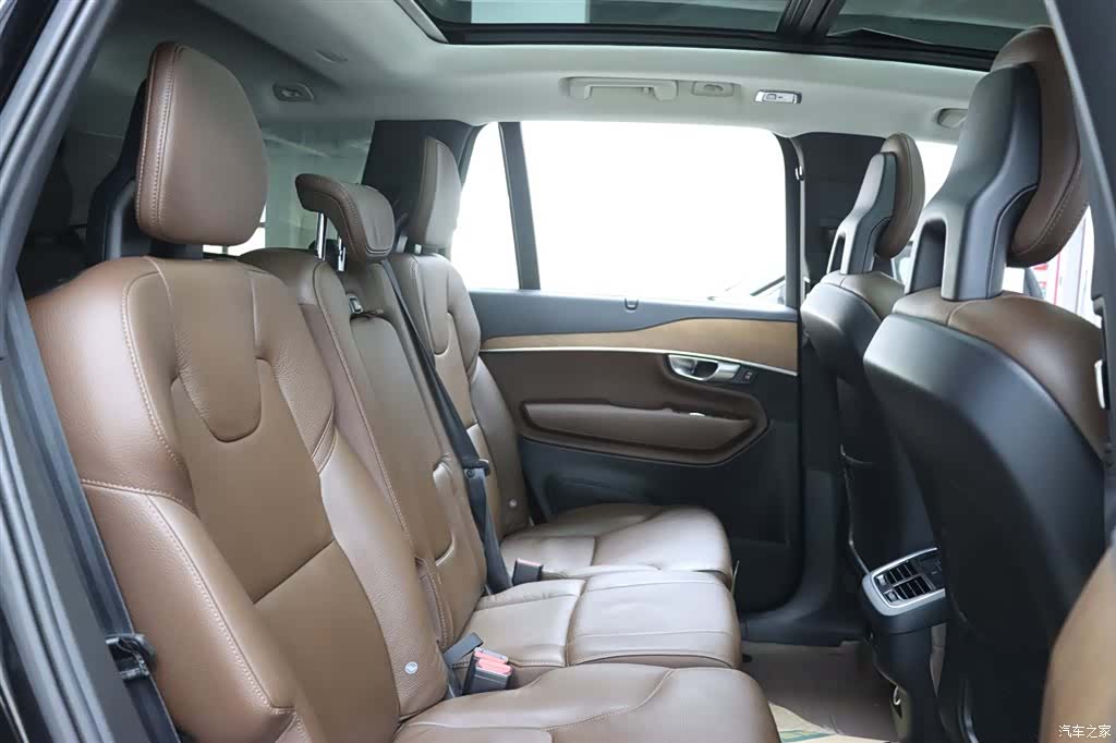 Volvo XC90, 2020 18