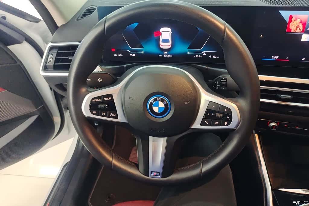 BMW i3, 2024 14