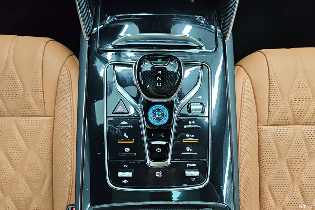 BYD Tang, 2023 16