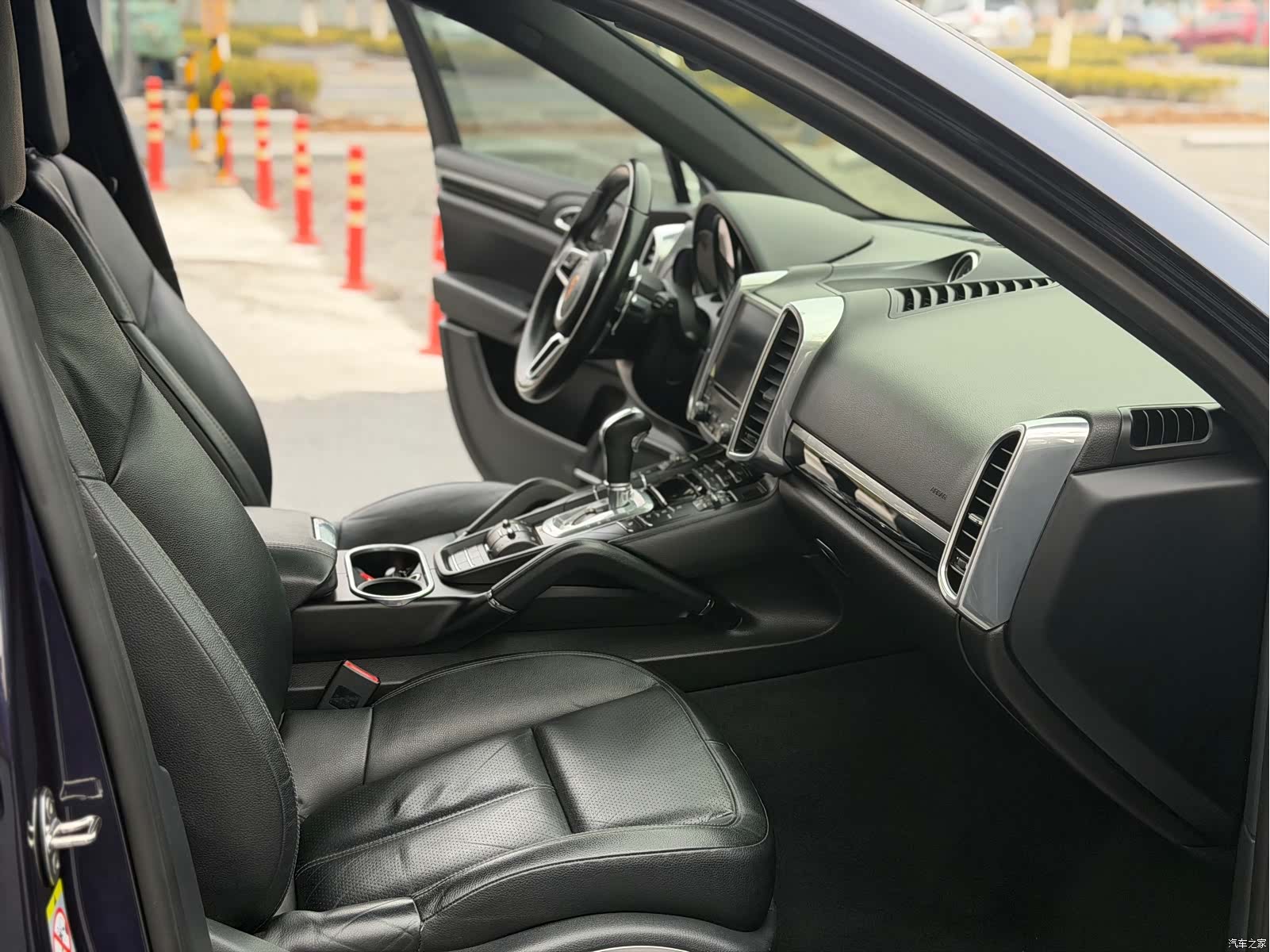 Porsche Cayenne, 2016 11