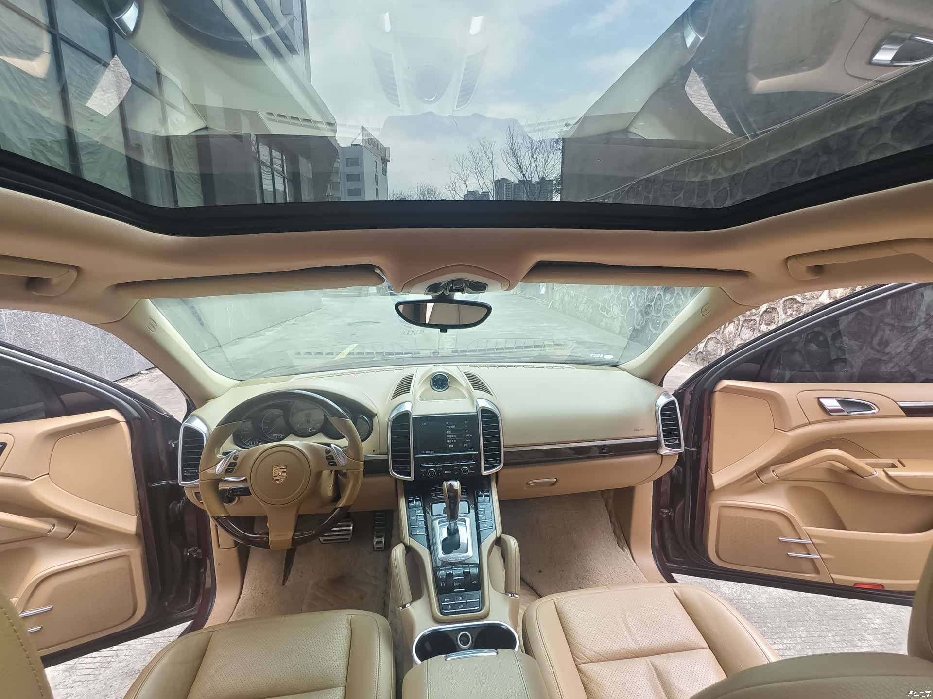Porsche Cayenne, 2012 16