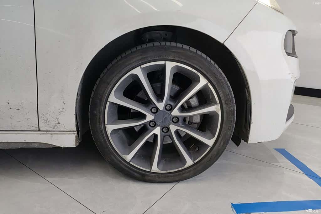Lynk & Co 01, 2020 6