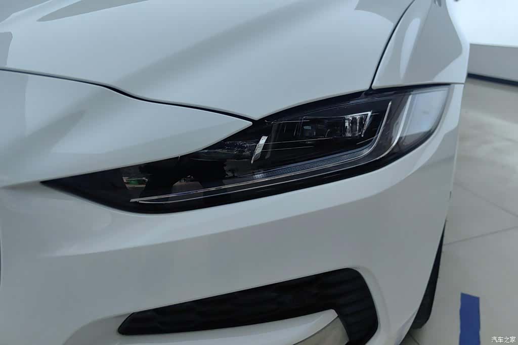Land Rover XEL, 2020 все фото