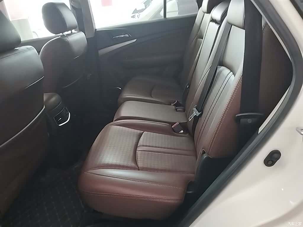 BYD S7, 2015 16