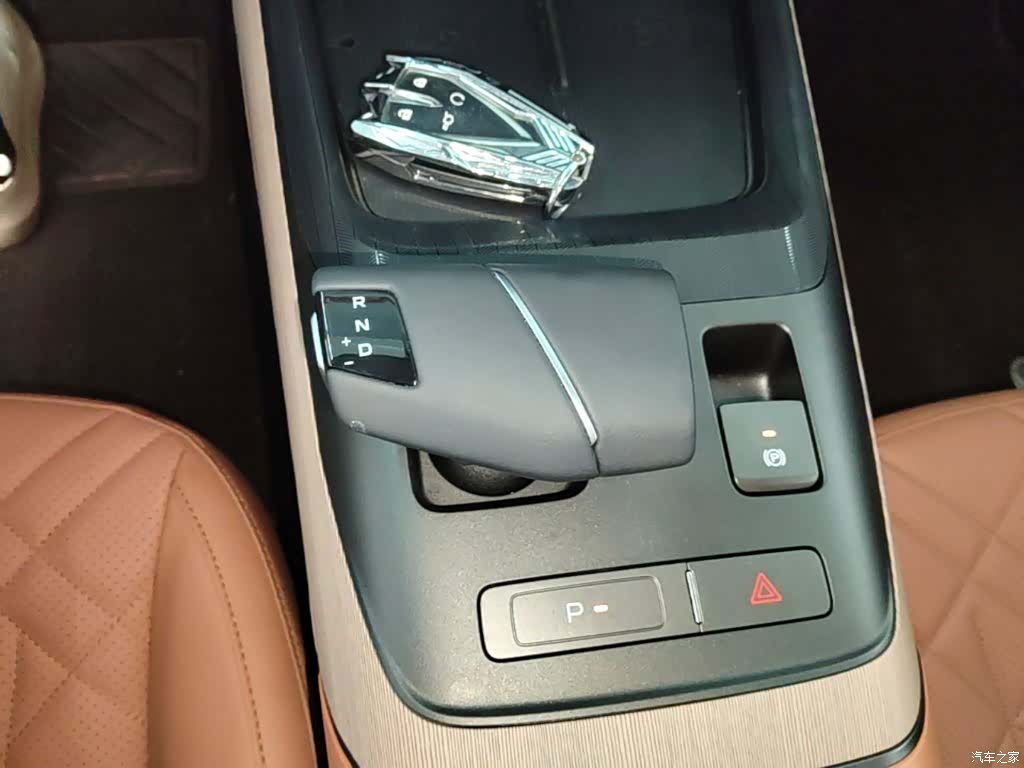Changan Eado, 2025 14
